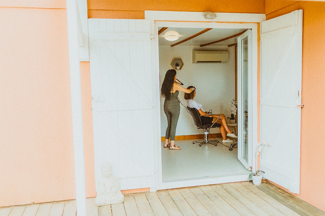the hairdresser at the door of our residence in argeles sur mer