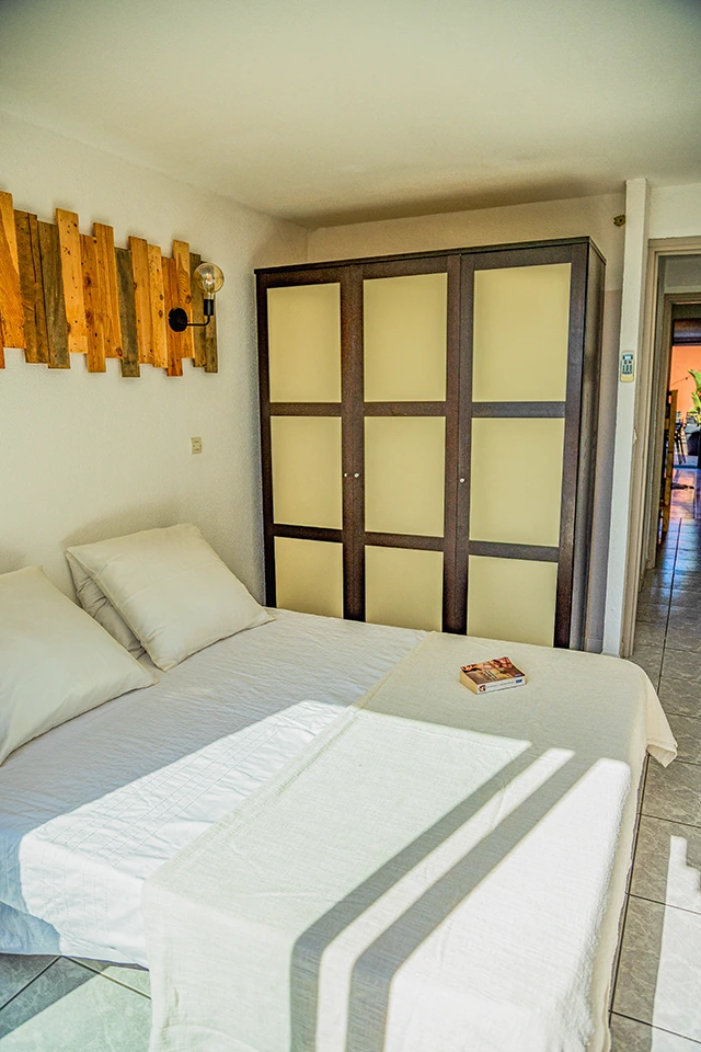 rental apartments just a stone's throw from the beach in the eastern pyrenees